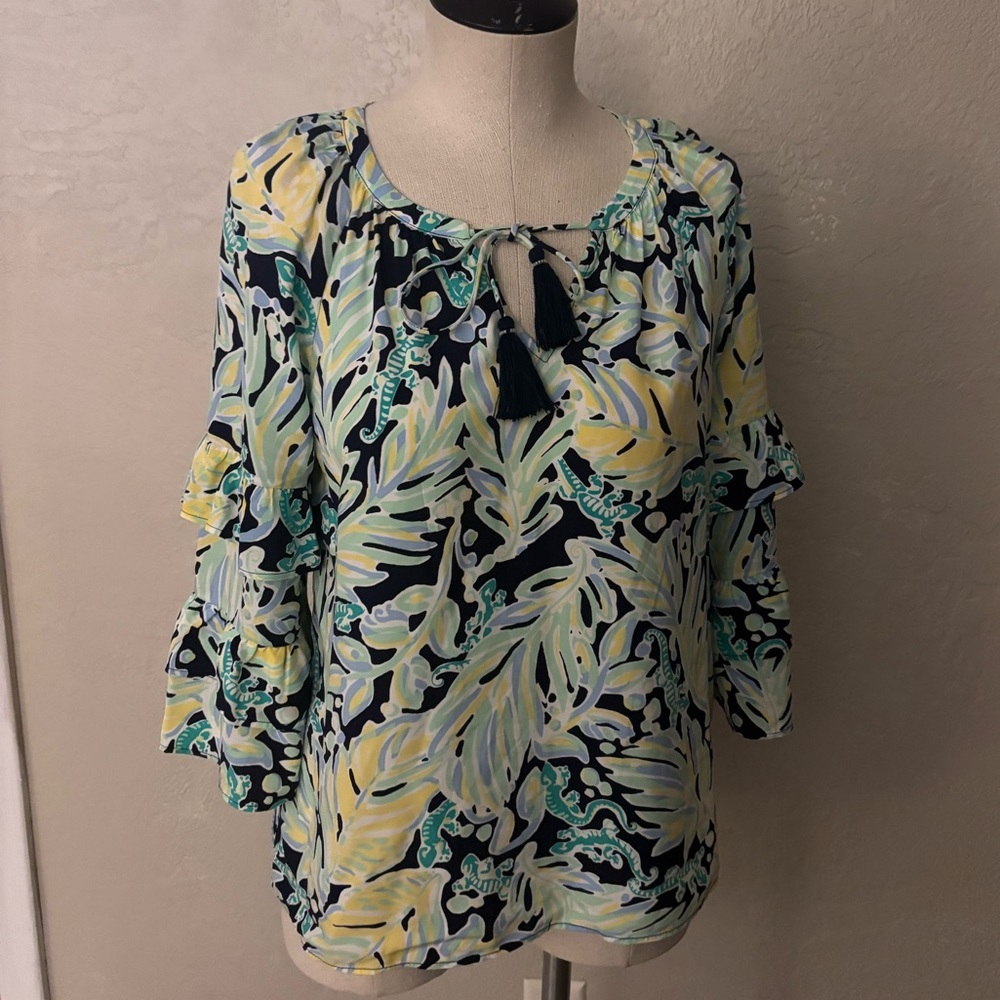 Crown & Ivy Tropical Printed Tassel Tie Women's Blouse Sz S petite
